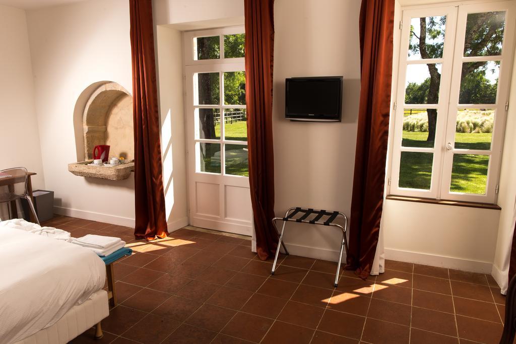 Les Cinq Sens Du Chateau Mayne Lalande Hotel Castelnau-de-Médoc Esterno foto